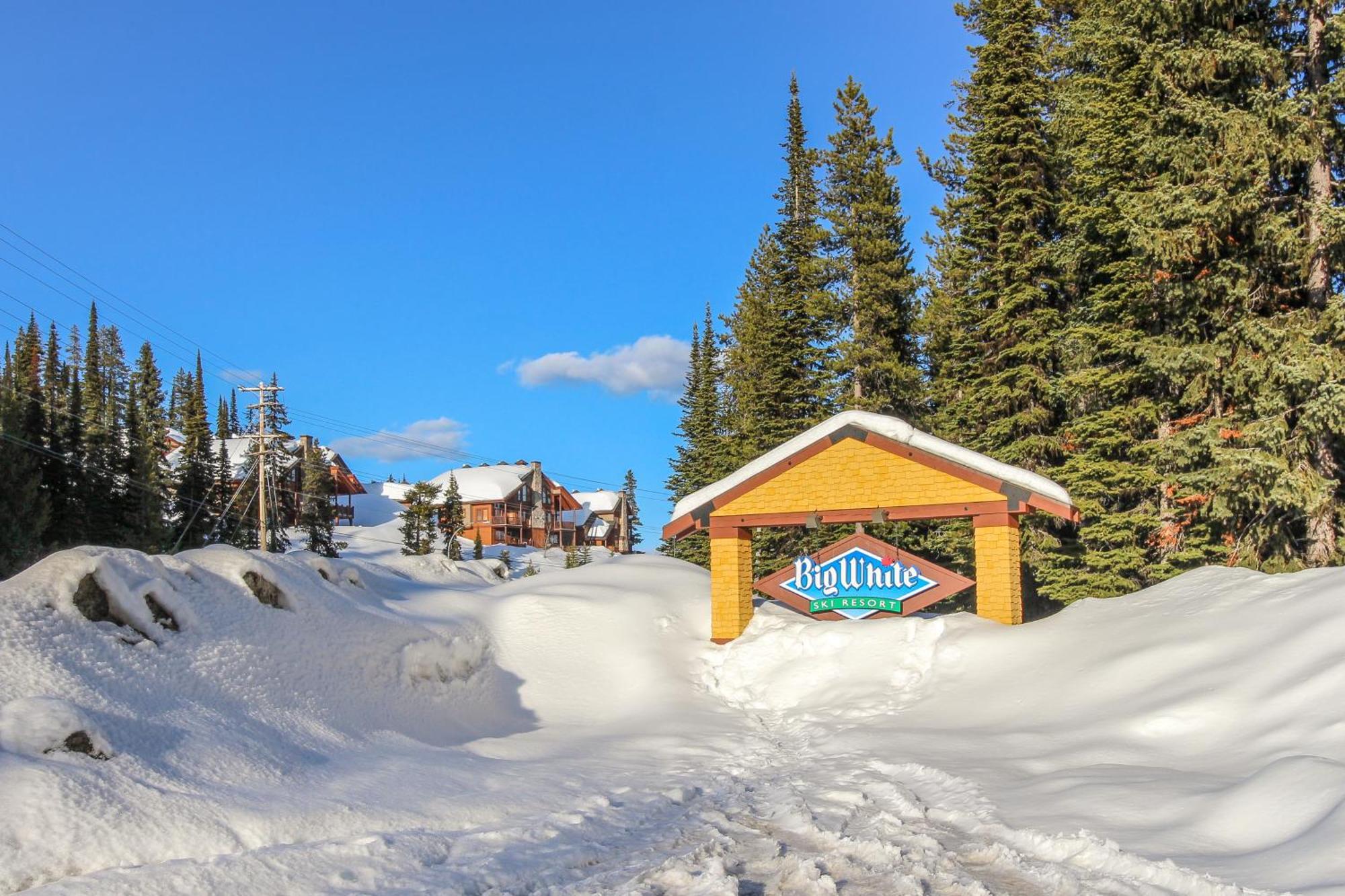 Glacier Lodge Big White Kamer foto